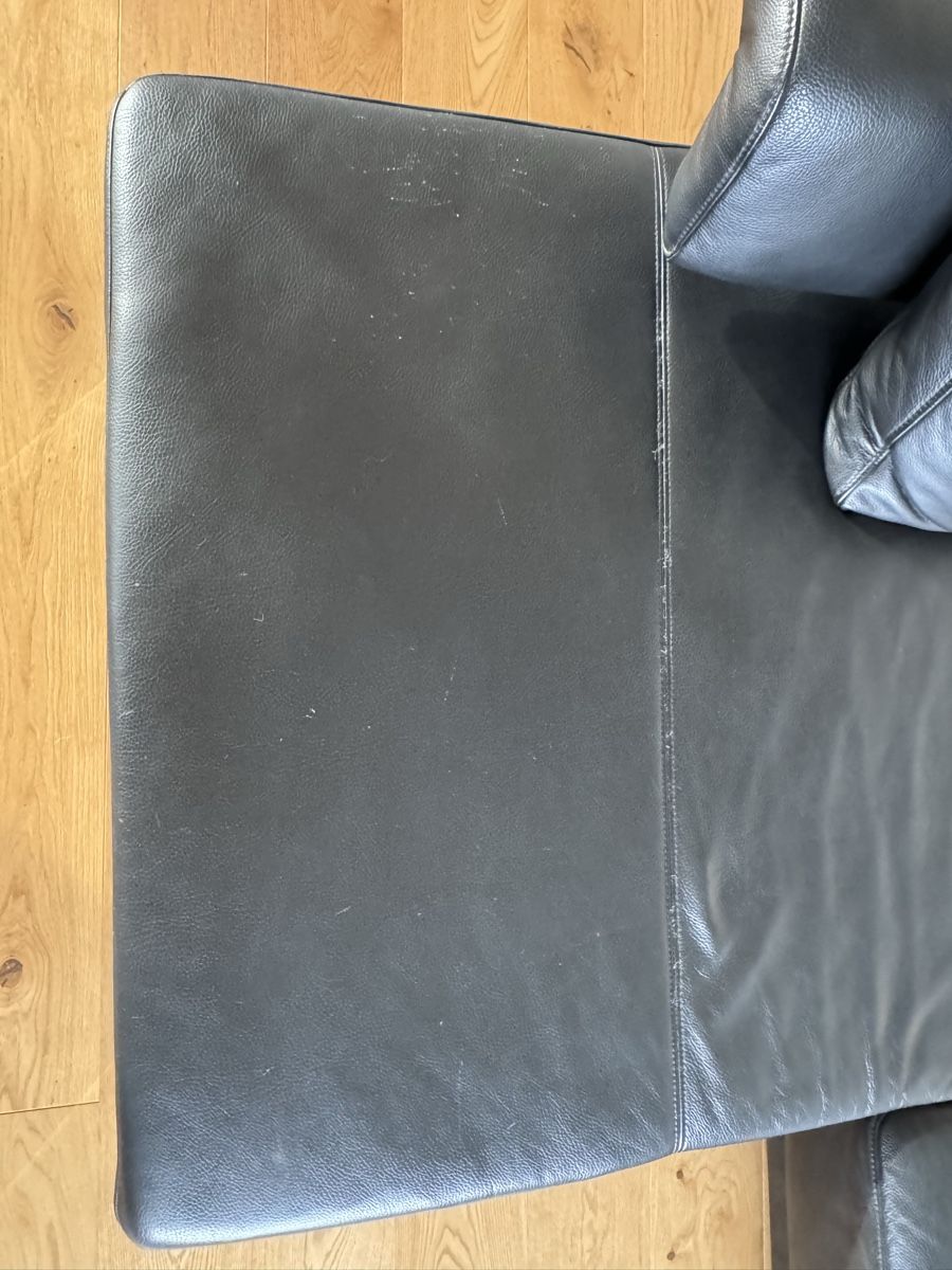 Sofas: Ecksofa Leder schwarz – Gebraucht aus Grenchen von Levv 4
