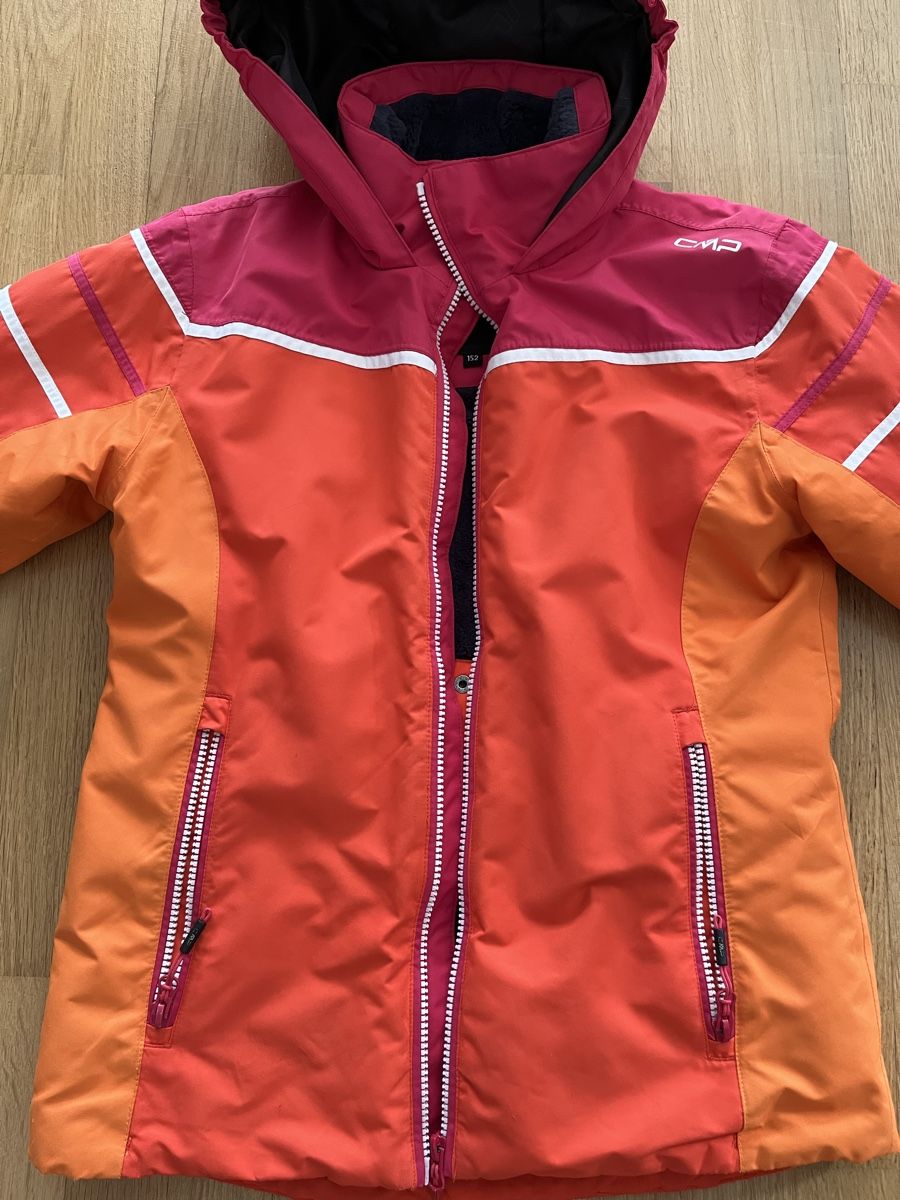 Giacche: Kinder Skijacke, 140-152 – Usato da Winterthur venduto da Tim_76 2