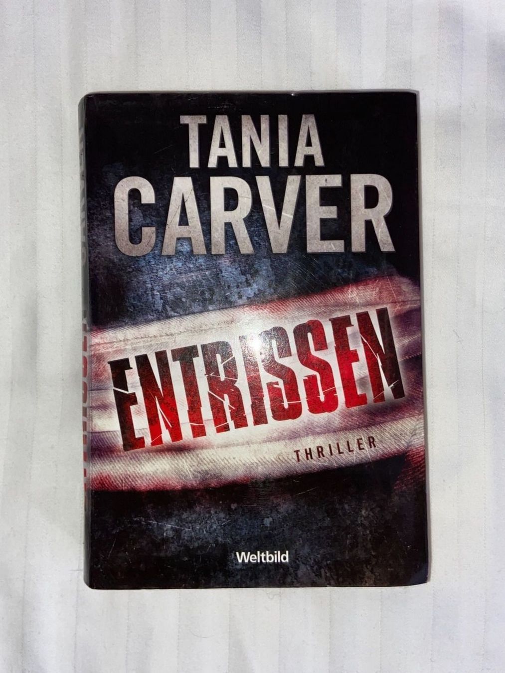 Libri: Entrissen - Tania Carver – Usato da Zürich venduto da dedasiba