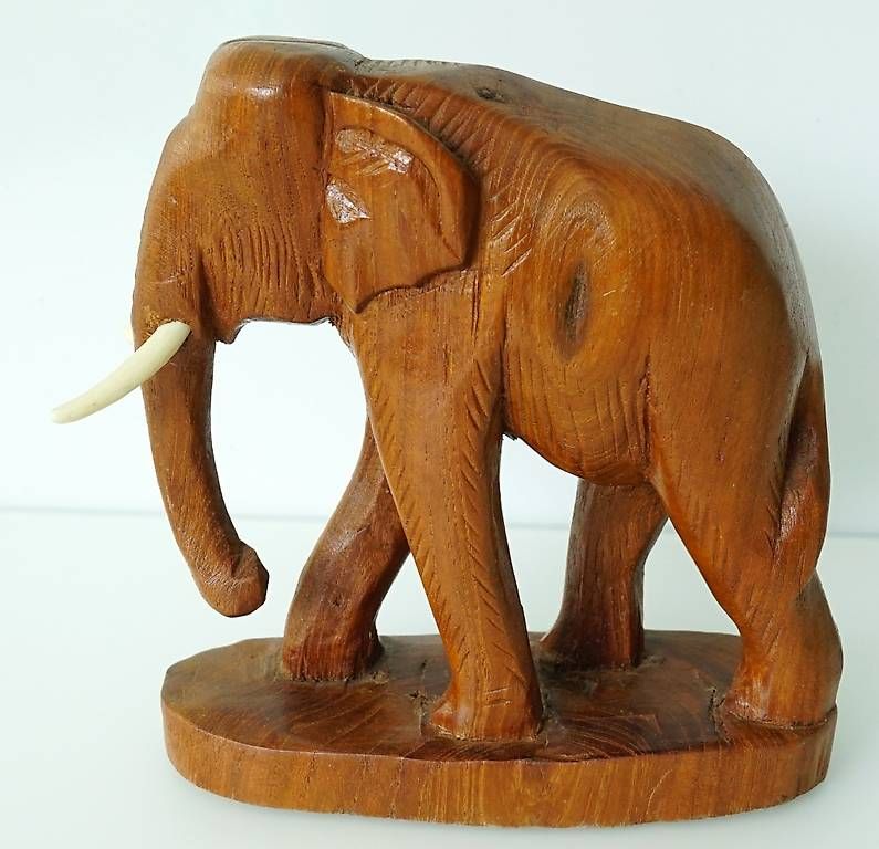 Figurines: Handgeschnitzter Elefant aus Holz – D'occasion à Sissach par glrpmpfk 2
