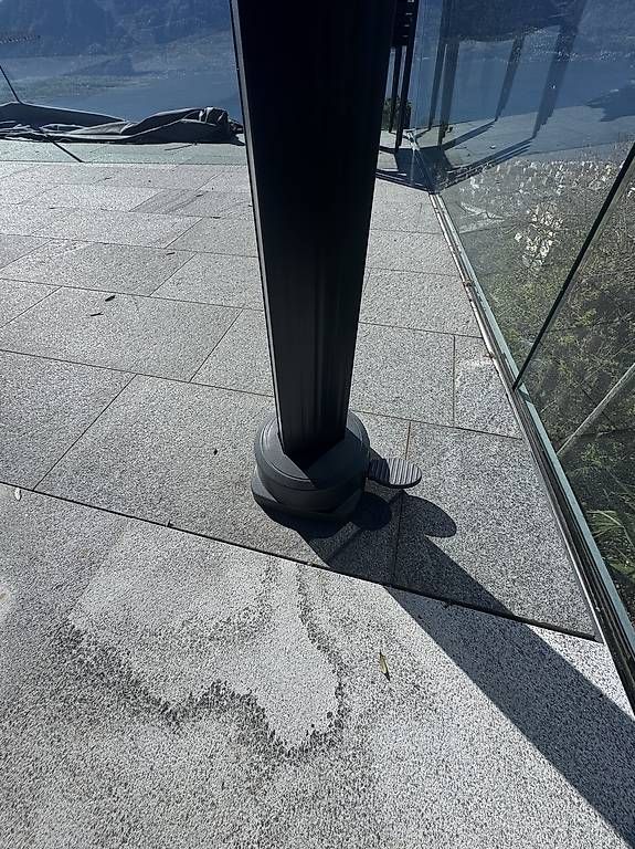 Ombrelloni: Schneider Rhodos Ampelschirm 3x4m Anthrazit  – Usato da Hochfelden venduto da Q13 1