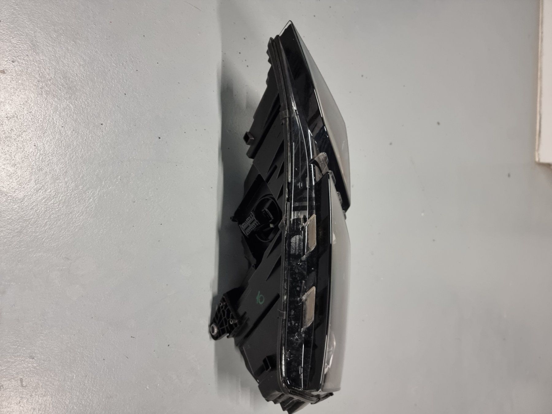 Fari: Skoda Octavia Scheinwerfer – Usato da Thayngen venduto da mrgt4st205 4