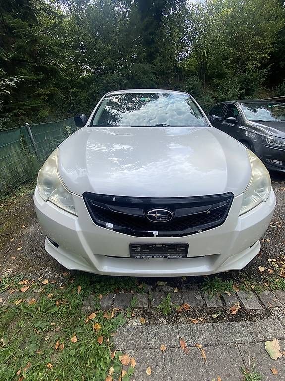 Subaru Autos: Subaru Legacy 2.0i AWD – D'occasion à Hombrechtikon par MIB2GP 1