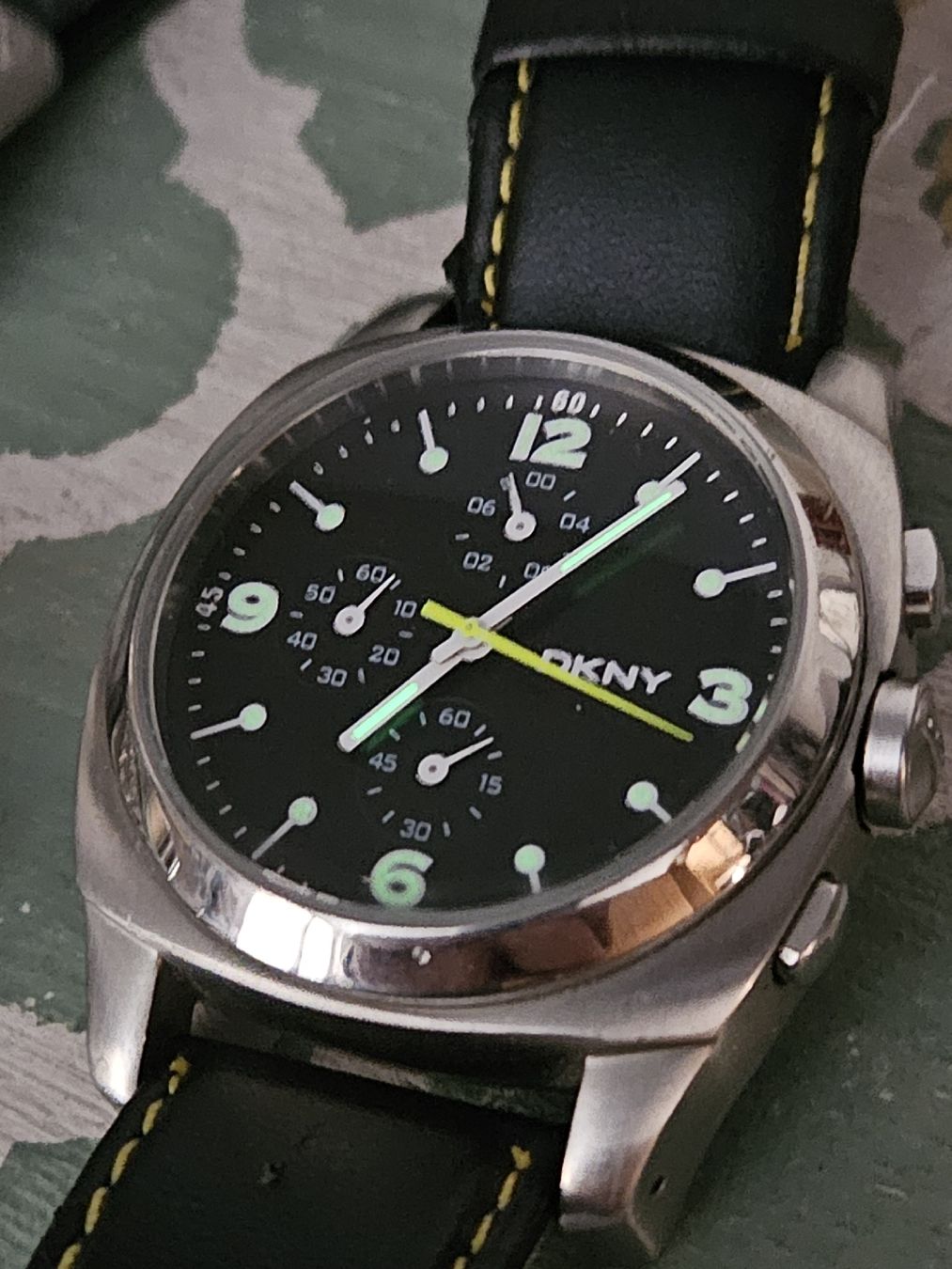 DKNY Orologi: DKNY Herrenuhr Chronograph 45mm – Usato da Flamatt venduto da pie_f9zm 7