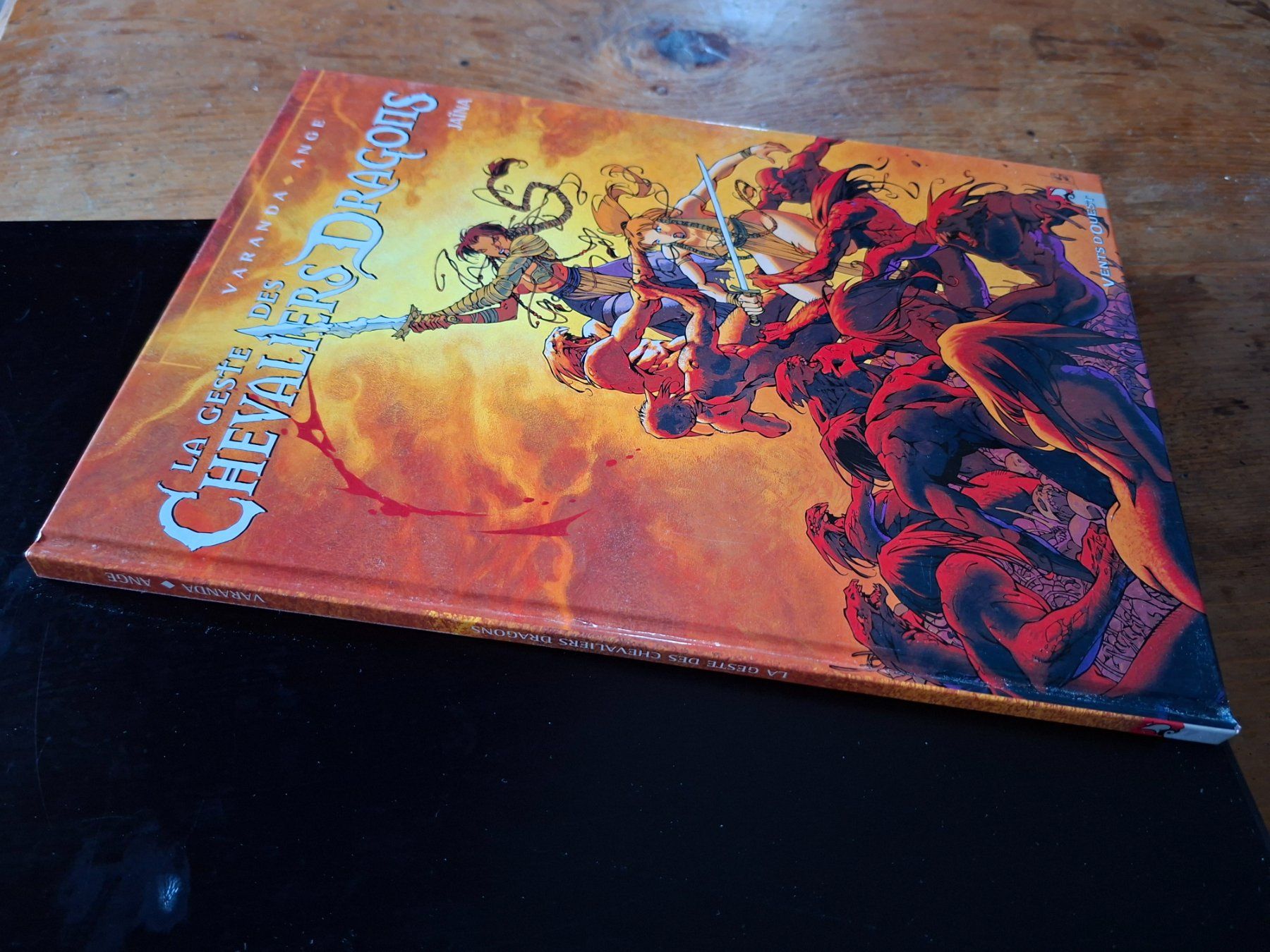 Fumetti: LA GESTE DES CHEVALIERS DRAGONS N°1 EO  Jaïna – Usato da Neuchâtel venduto da skajams 6