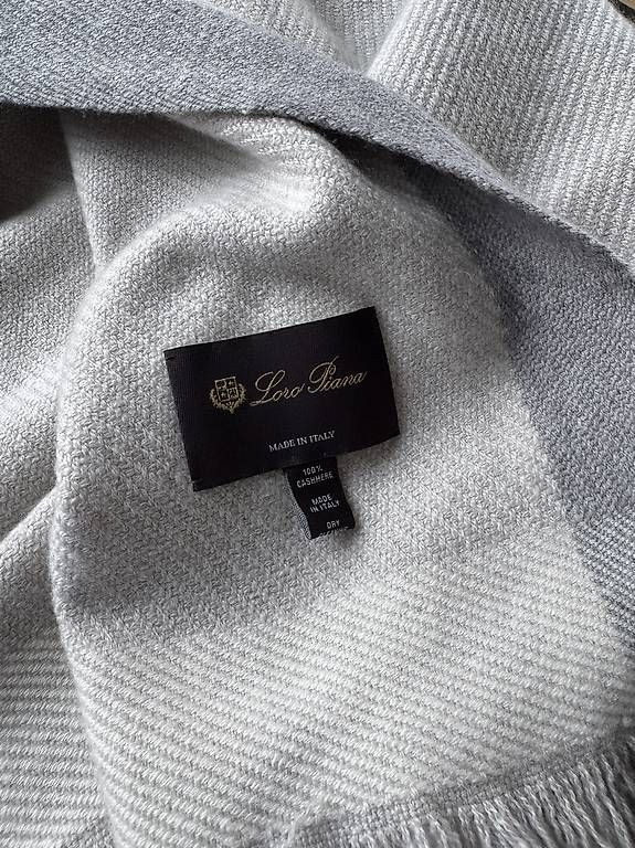 Decken: Loro Piana Cashmere Plaid – Gebraucht aus Zollikerberg von sop_p82l 1