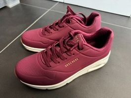SKETCHERS Sneakers beere 39