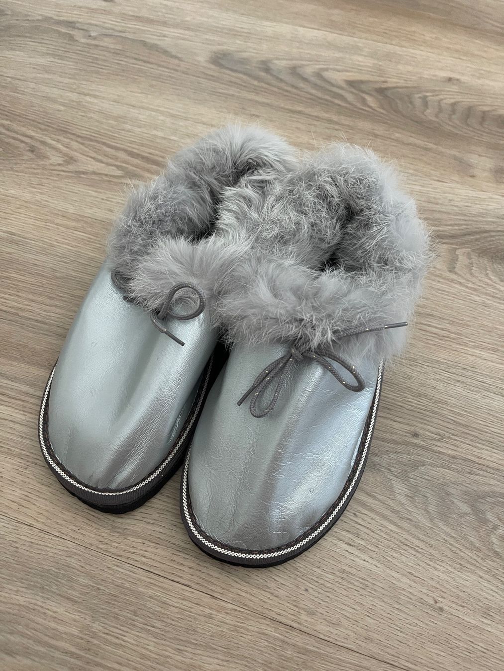 Scarpe da donna: Hausschuhe Damen 38 – Nuovo e nell'imballaggio originale da Winterthur venduto da Deal246