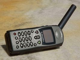Iridium Satelliten Telefon 9505