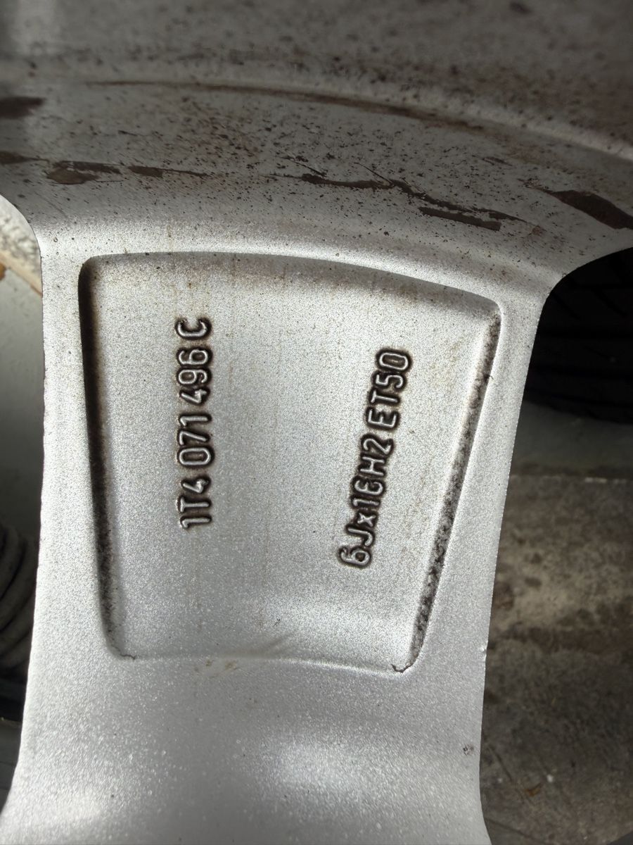 Volkswagen Pneumatici & Ruote complete: Original VW Golf VI  – Usato da Mollis venduto da BSL10 5