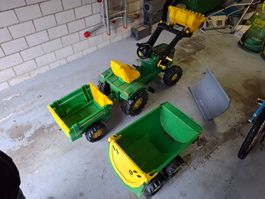 John Deere Tretraktor mit Anhänger gebraucht Zustand