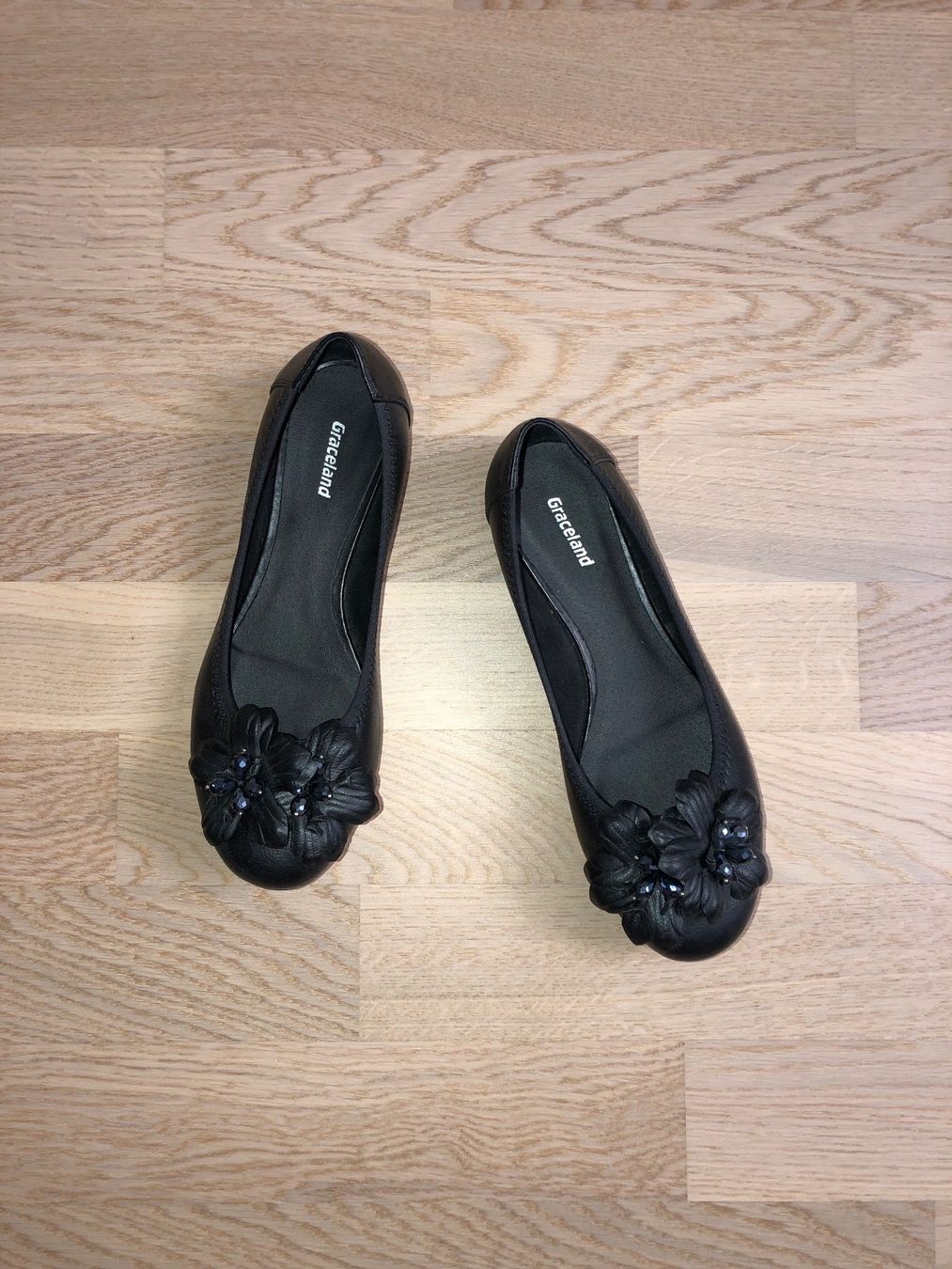 Graceland Scarpe da donna: Ballerina schwarz Gr. 37 – Nuovo (secondo la descrizione) da Zürich venduto da sel_w5sd 2