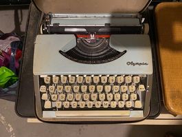 Schreibmaschine: Olympia SF De Luxe (1960er-1970er)