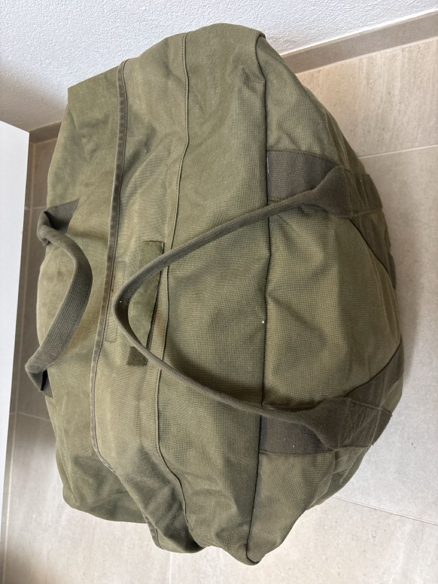 Schweizer Armee Borse: Armee Tasche – Usato da Engelburg venduto da scarr