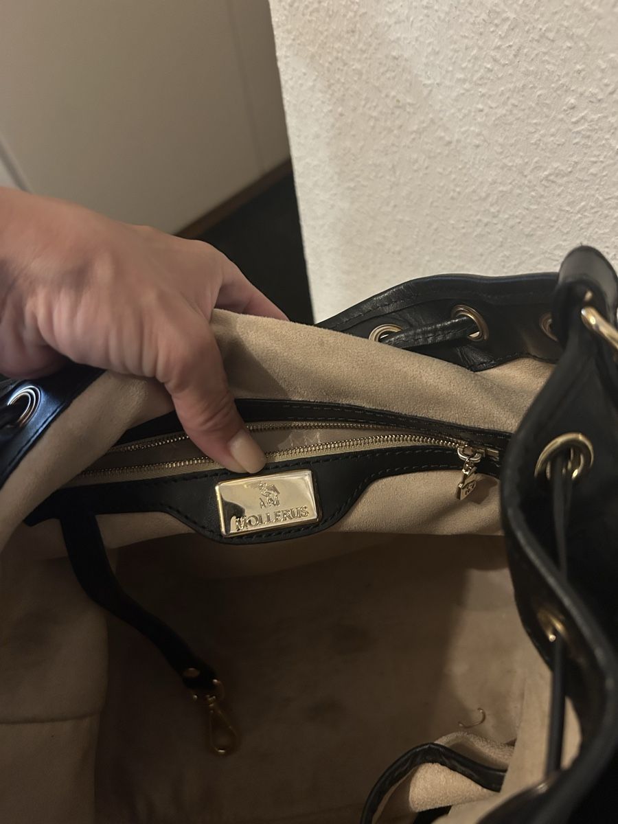 Maison Mollerus Sacs femmes: Maison Mollerus Niesen Schwarz mit Gold – D'occasion à Basel par David_2019 3