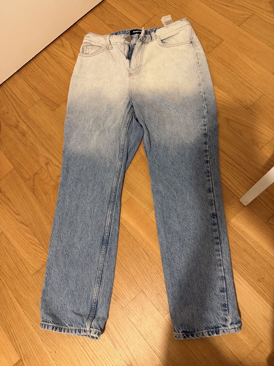 Jeans: Desigual Jeans, Size 40, New, Gradient, Spring Style! – Usato da St. Gallen venduto da LGMStore
