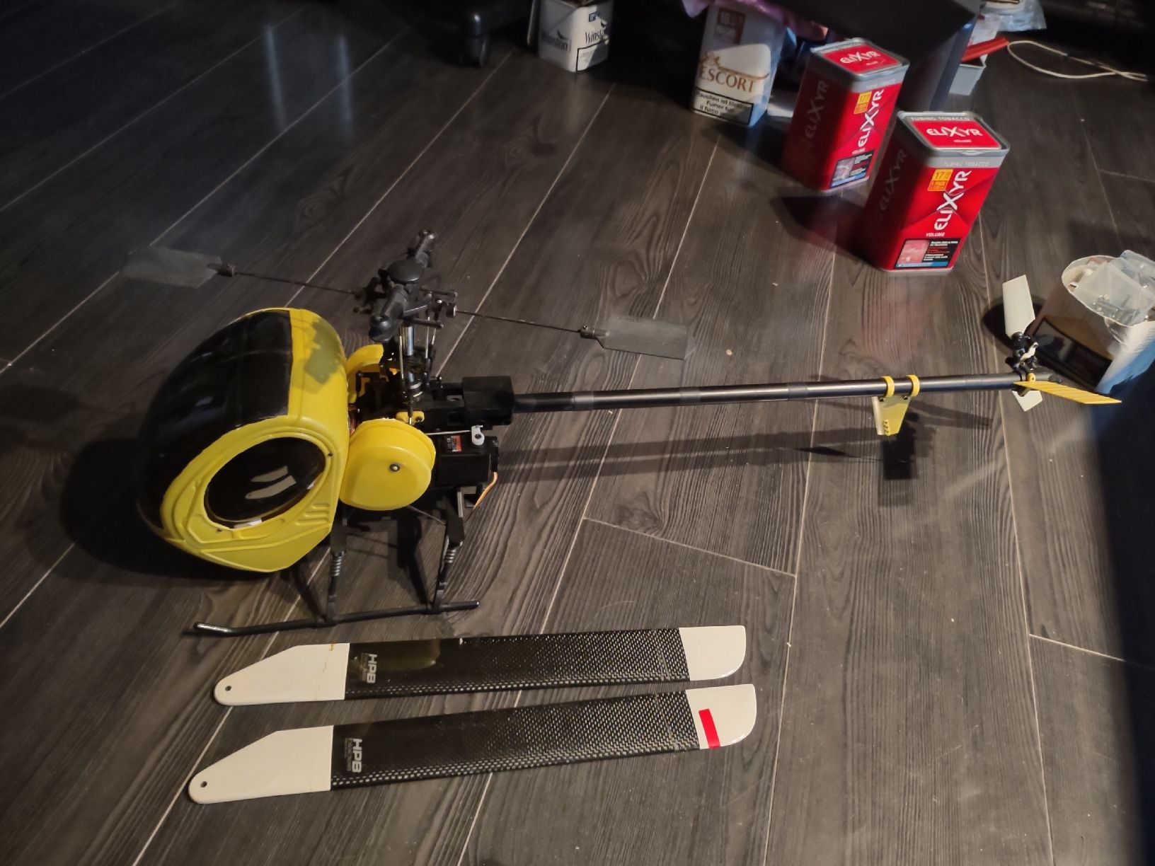 Modellismo RC: Hubschrauber Helikopter – Usato da Oberbipp venduto da A.B.M. 6