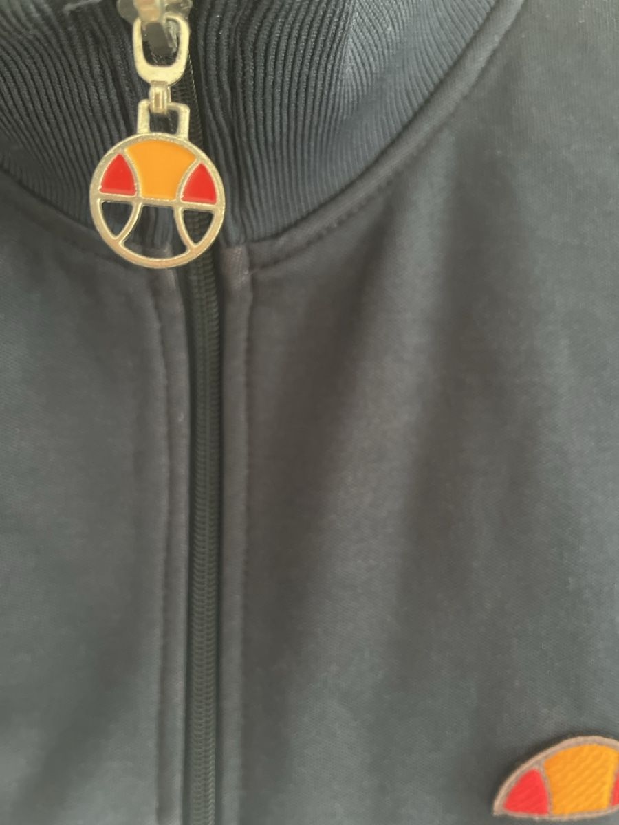 Ellesse Giacche: Ellesse Trainerjacke Dunkelblau-weiss – Usato da Hedingen venduto da sve_js9y 1