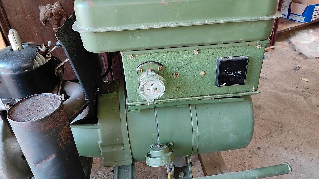 Generatori di corrente: Stromerzeuger 4kVA Barkas Motor im Bestzustand – Usato da Jona venduto da armo01 1