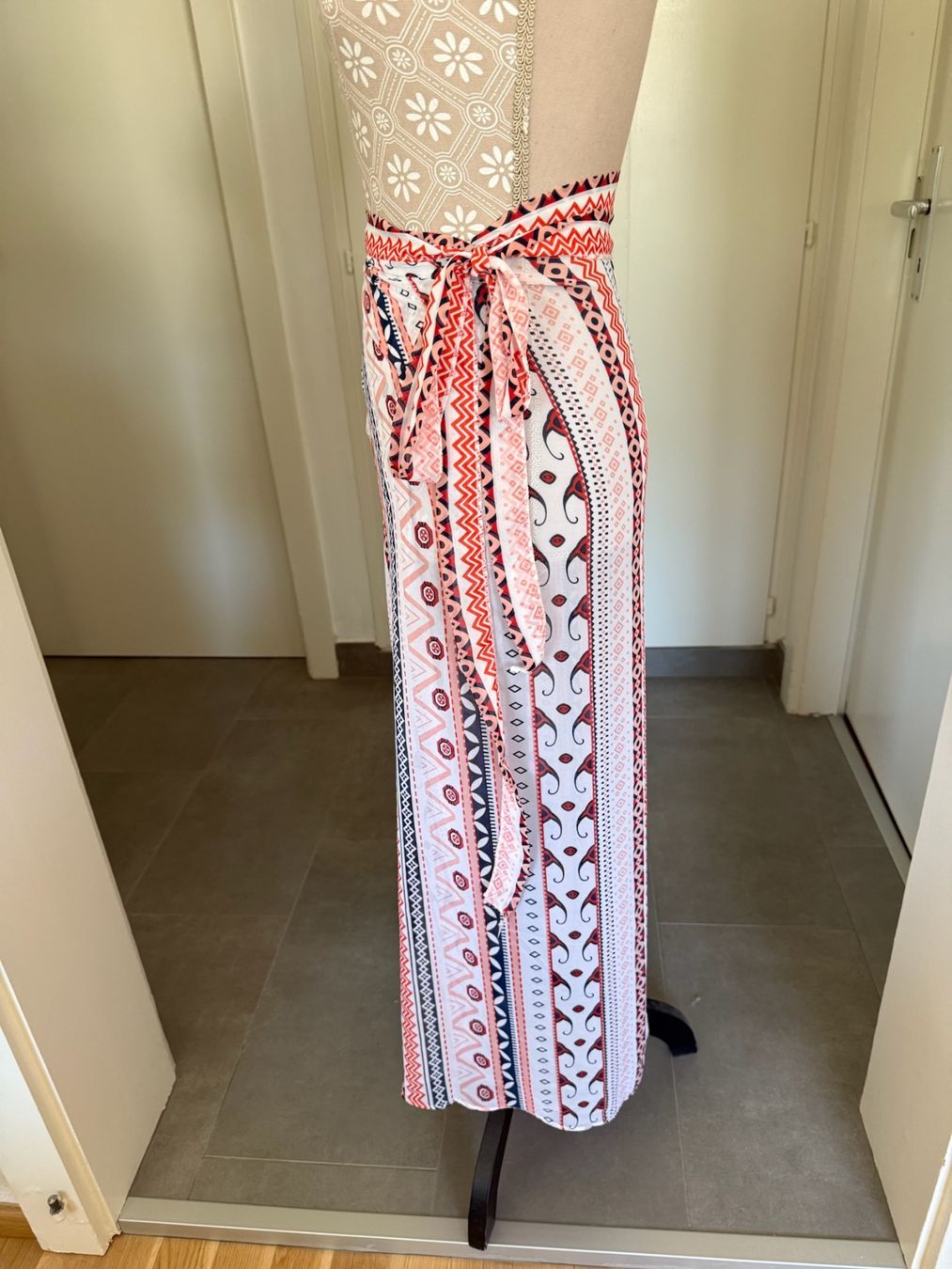 Costumi da bagno & Bikini: Jupe - Pareo – Usato da Sion venduto da accroshoes 1