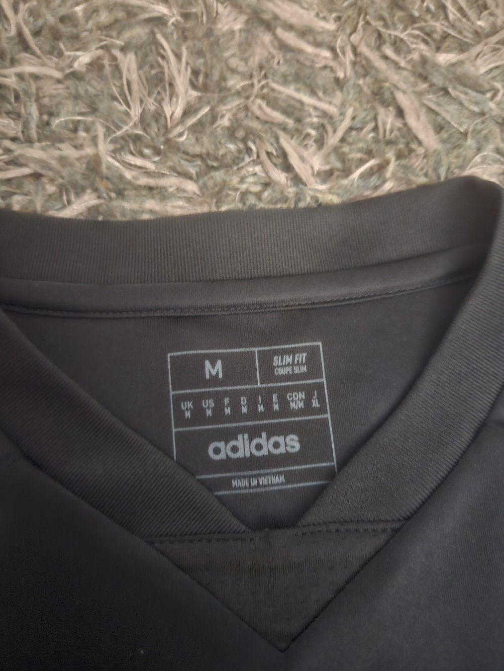 Adidas Canottiere & Pantaloni: Adidas Trikot Gr.M  – Usato da Emmenbrücke venduto da TopGato 1