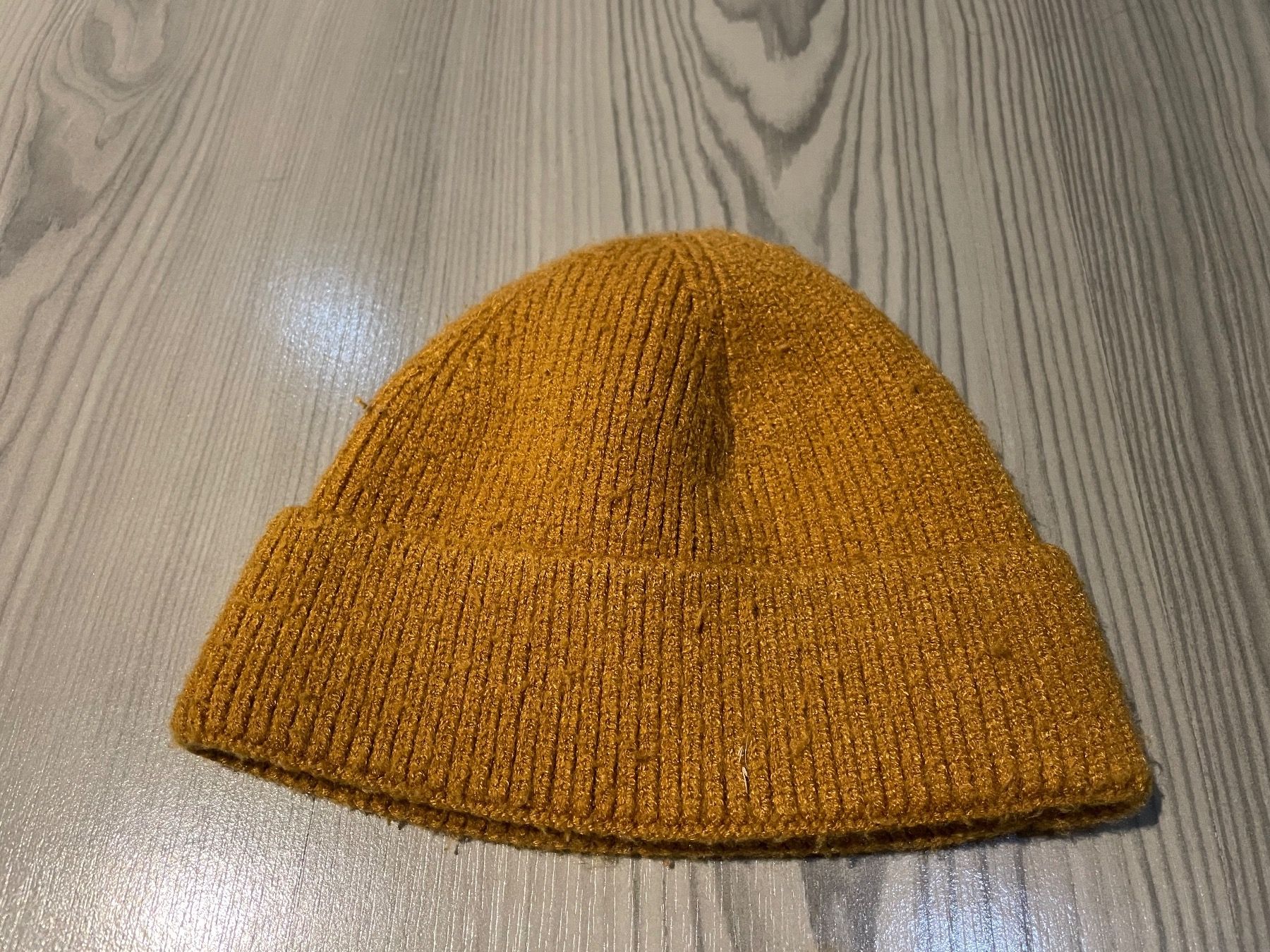 Hüte, Mützen & Caps: Pull & Bear Beanie – Gebraucht aus Freienwil von weberjoel