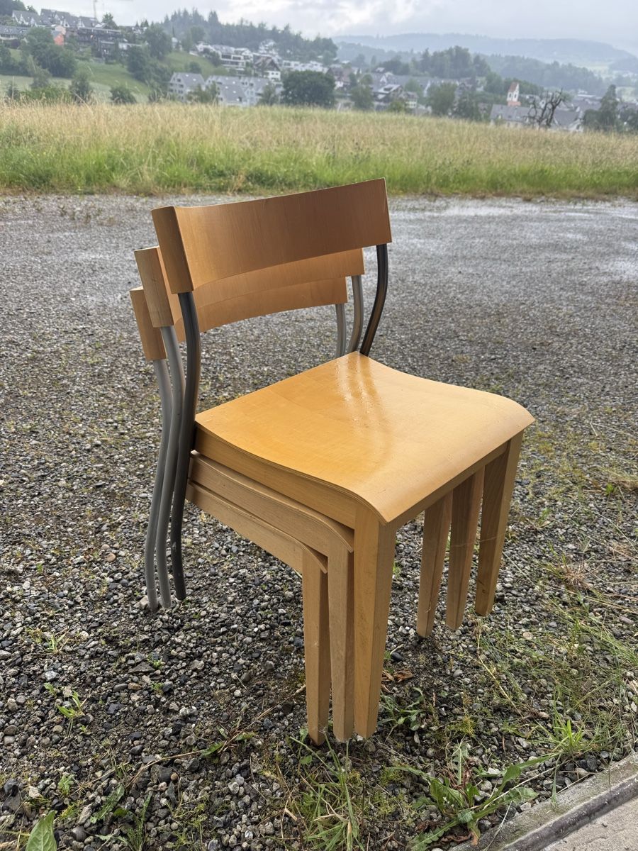 Seggioloni: Holzstühle – Usato da Knonau venduto da val_sn6b