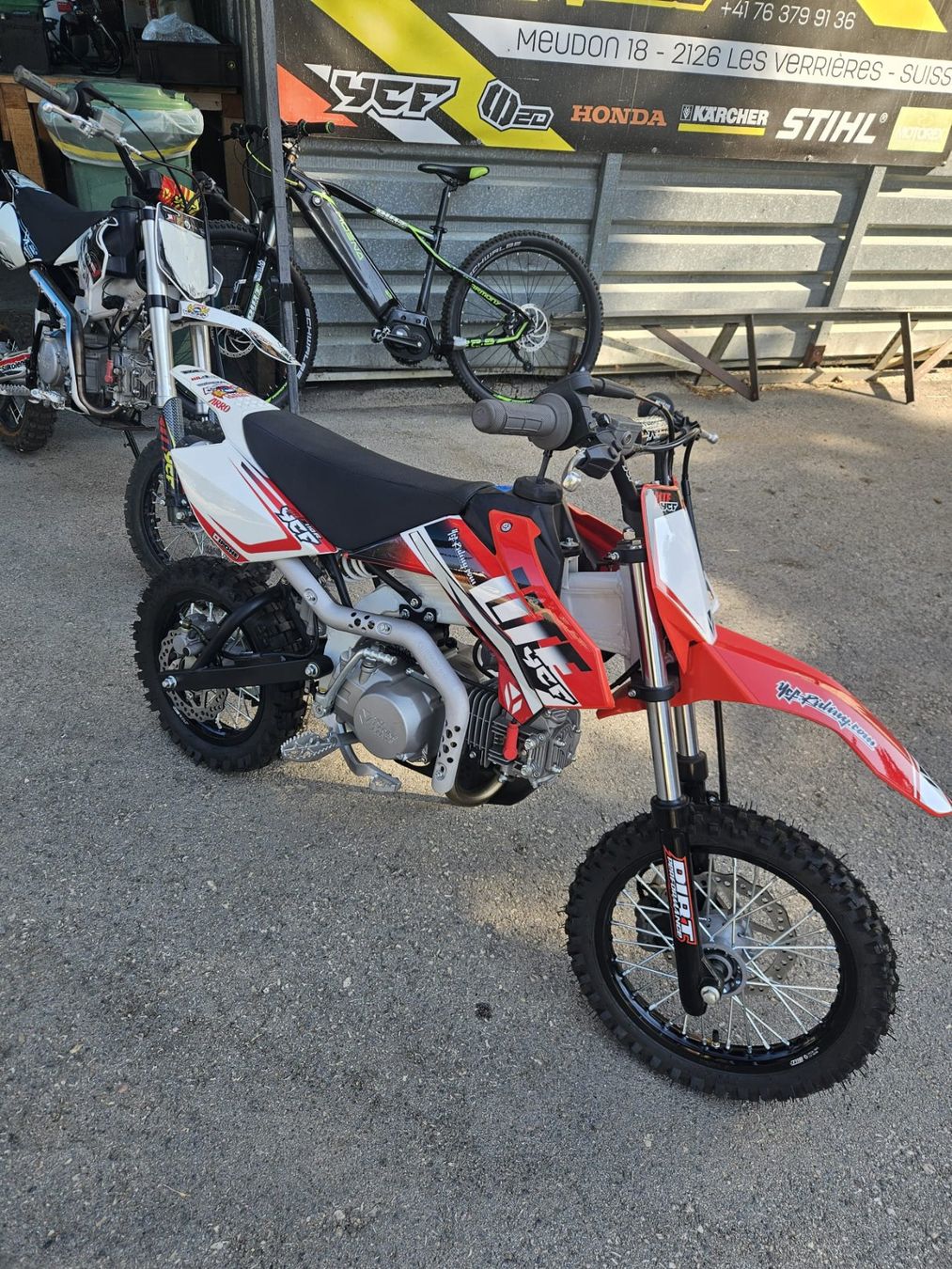 Mini Bike: Pitbike YCF Lite 150R – Nuovo (secondo la descrizione) da les verrières venduto da Lewydo