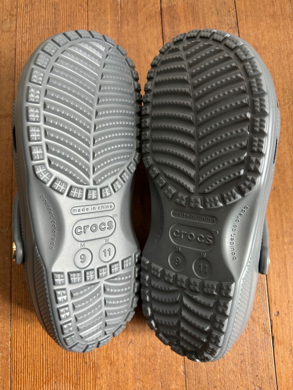 Crocs Scarpe da uomo: jjjjound crocs grau / grey 43 – Nuovo (secondo la descrizione) da wädenswil venduto da 112345 1