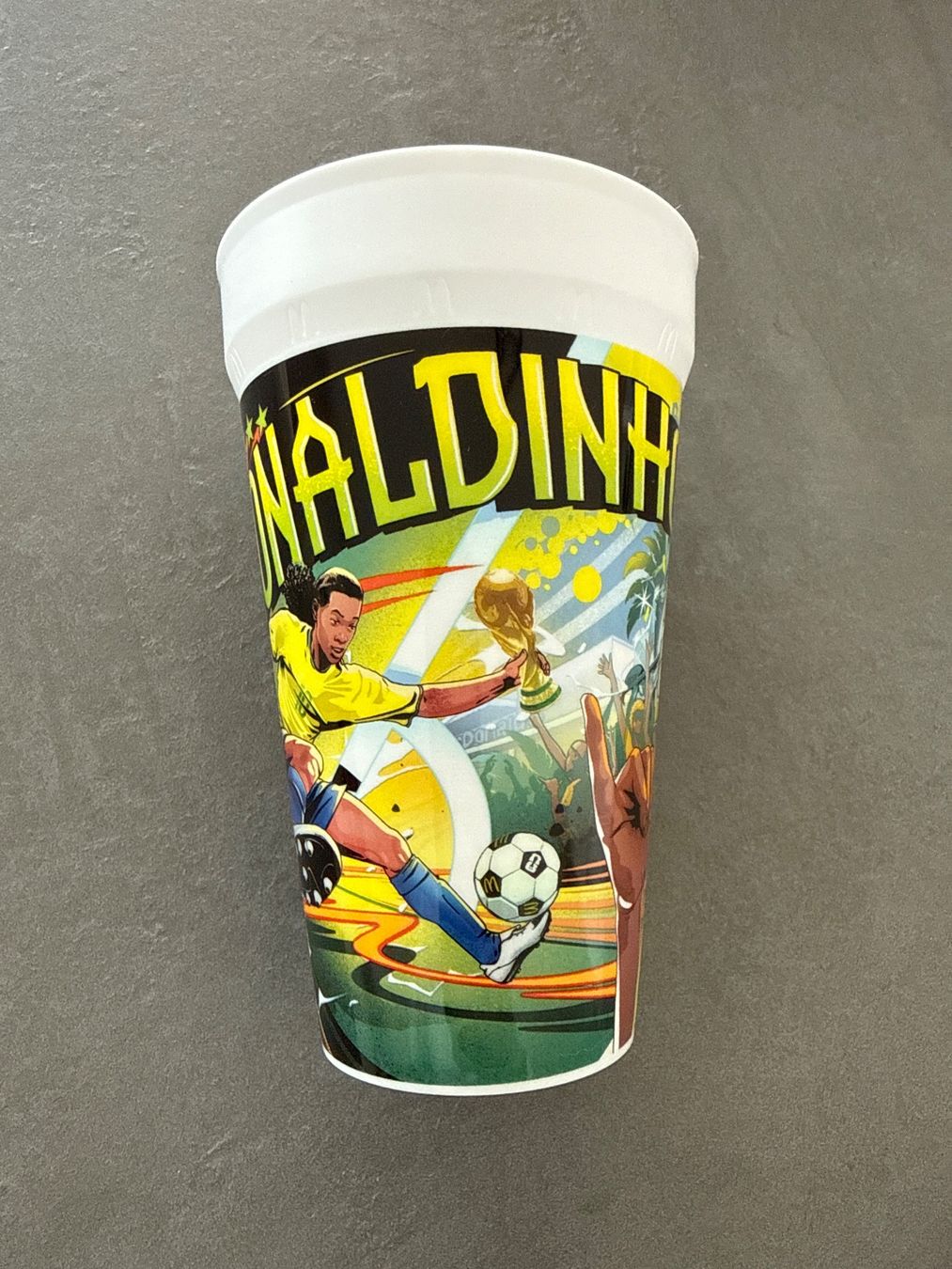 Contenitori & Simili: Mc Donald Wm becher – Nuovo e nell'imballaggio originale da Grenchen venduto da nicus_aveiro 1