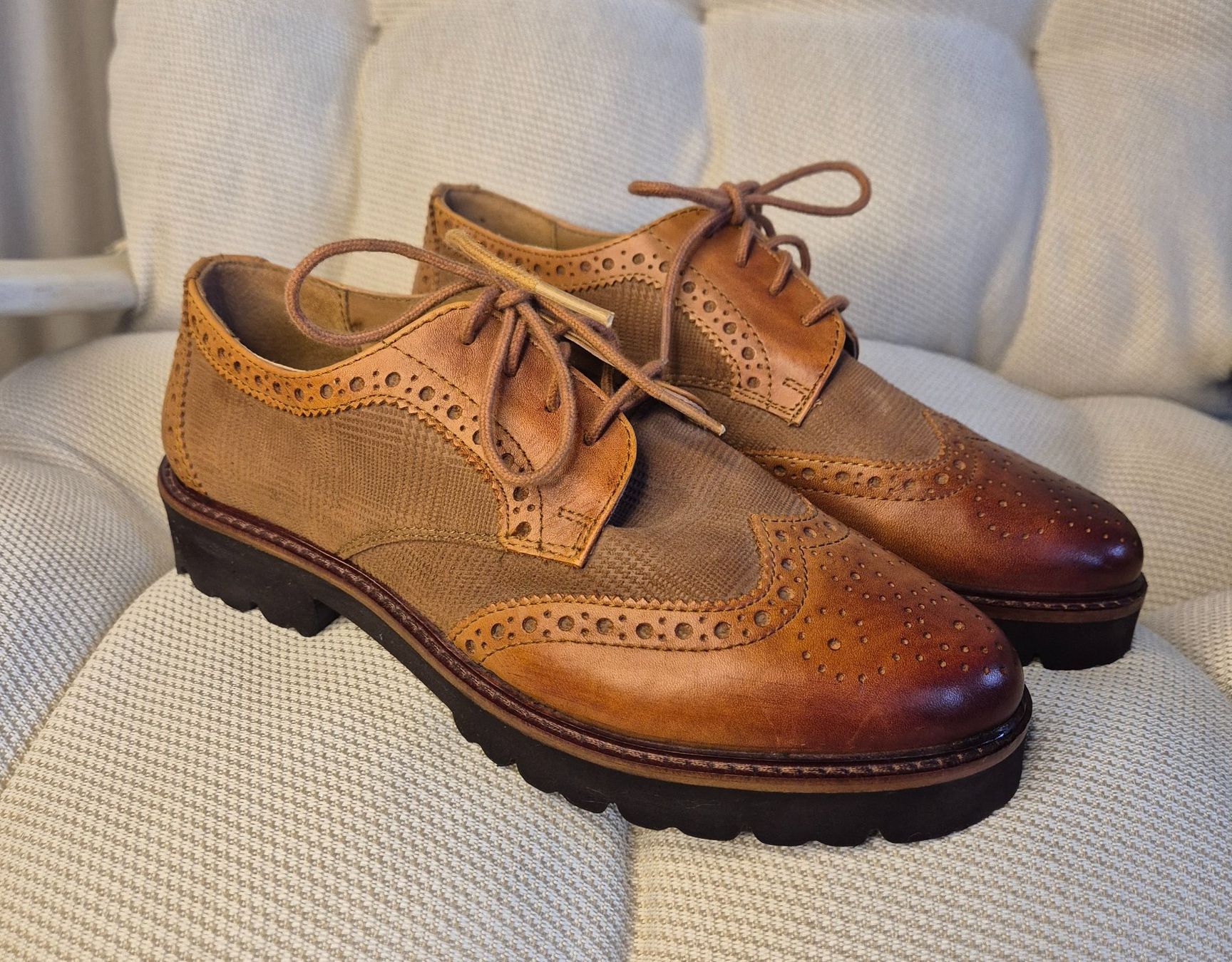 Scarpe da donna: Varese Oxfords – Usato da Leissigen venduto da ali_k9v8