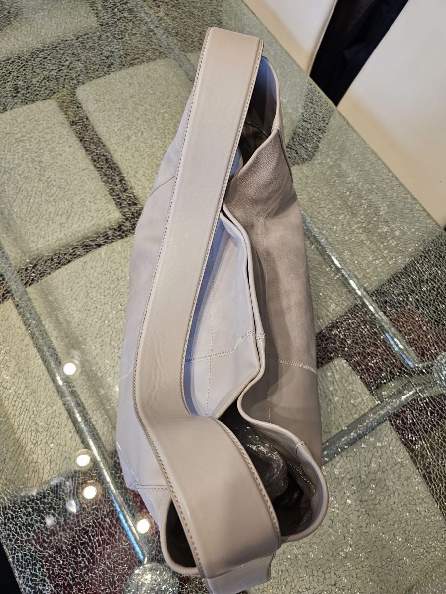 Calvin Klein Borse da donna: Calvin Klein Handtasche – Usato da Luzern venduto da Edii025 4