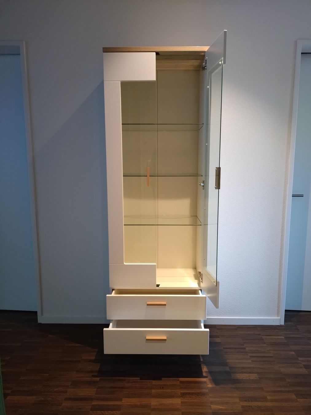 Vetrine: Vitrine hoch – Usato da Rotkreuz venduto da eli200 1