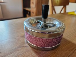 Aschenbecher Metall zum drehen, NEU