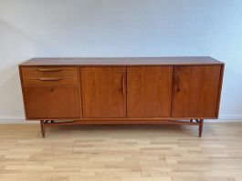 Sideboard Swiss Teak Holz 4 Tueren 2 Schubladen aus den 1960