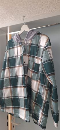 Damenpullover mit Kapuze Gr. M neu