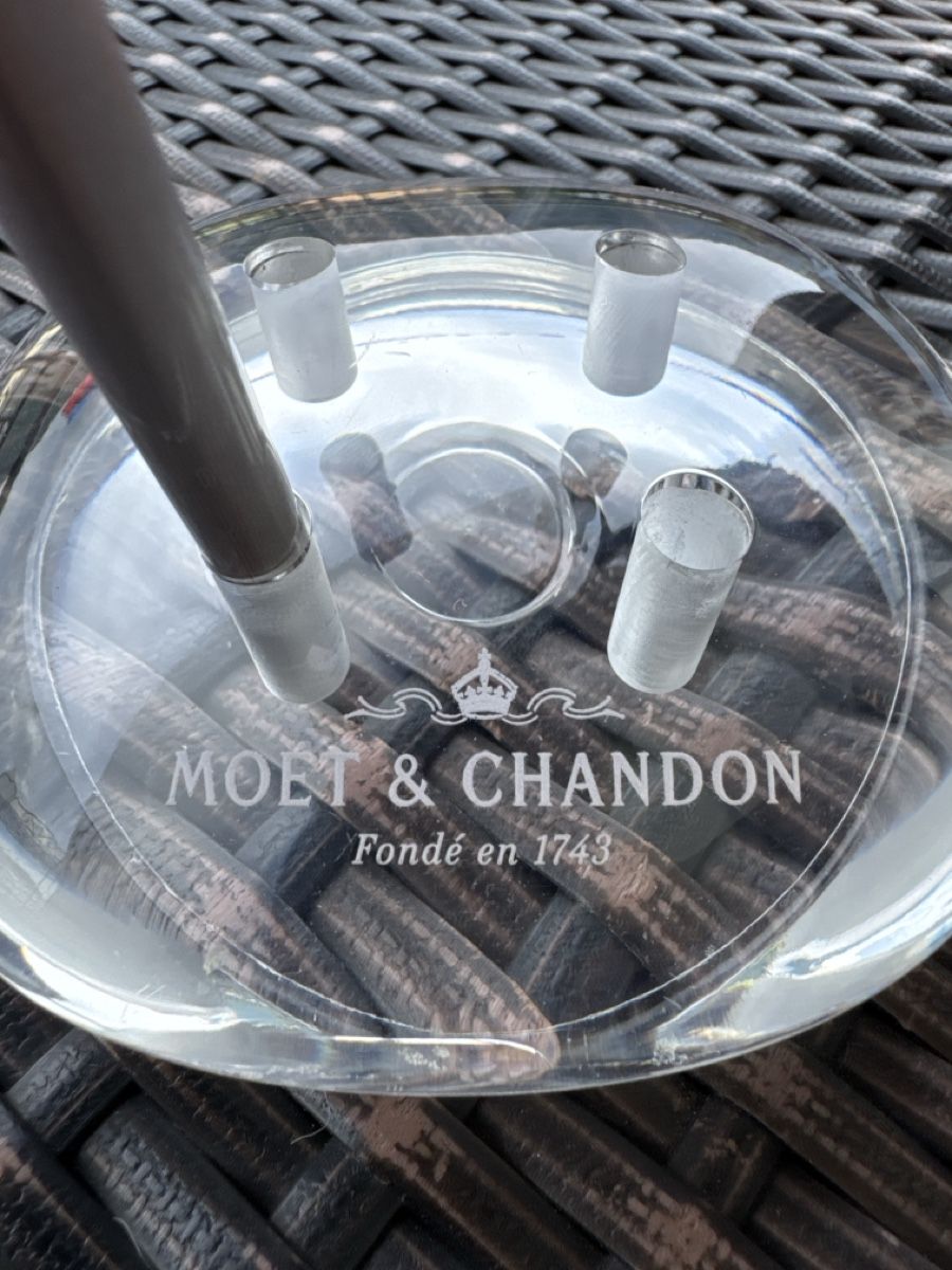 Bicchieri: Moët & Chandon Halter für 4 Tulpengläser – Nuovo (secondo la descrizione) da Mauren venduto da ducducturi 1