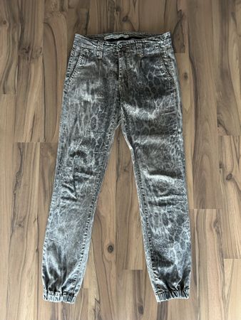 Grau/Beige Damen Hose mit Leo Muster, Grösse 36, Top Zustand