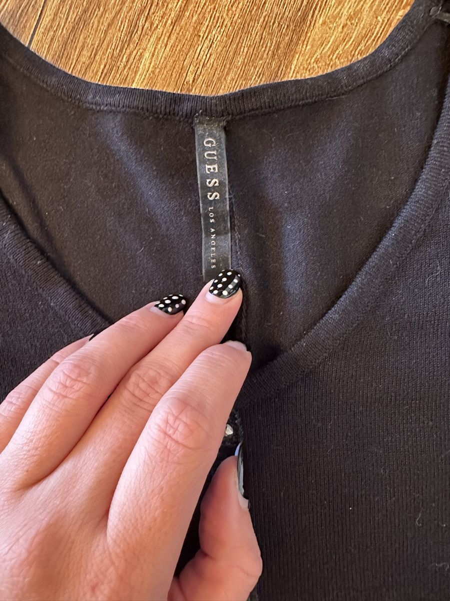 Guess Maglioni & Felpe: Schwarzer Langarmpulli von Guess, Gr. S – Usato da Siebnen venduto da luana_cataleya 2