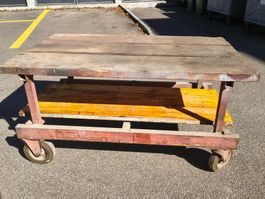 Werkstatt - Wagen / Plattform - Wagen massiv / gebraucht