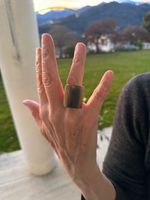 ANELLO OSSO ? anni 1970 preso in africa
