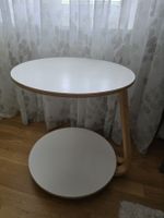 Klein  Tisch