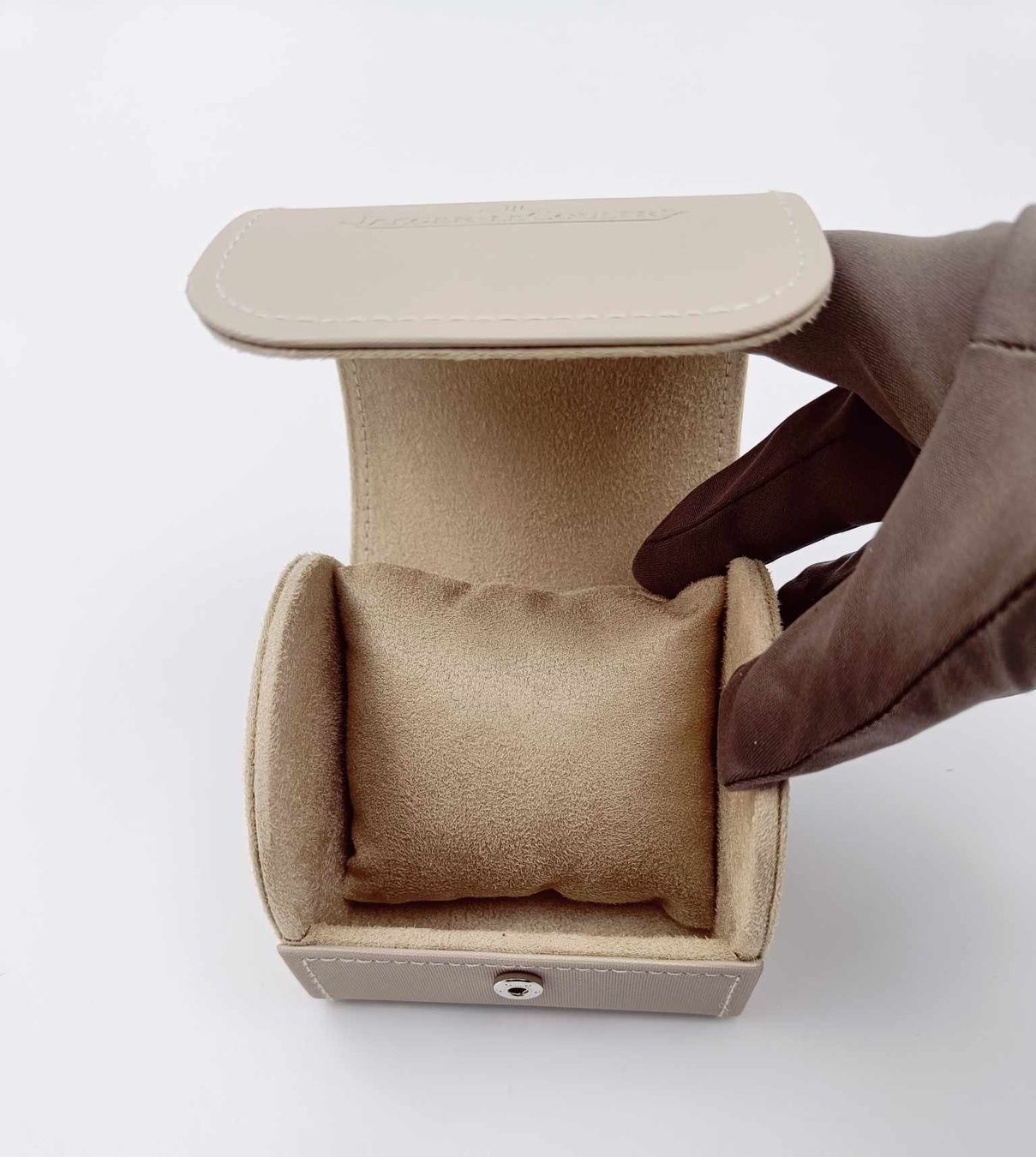 Scatole porta orologi: JAEGER - LE - COULTRE UHREN REISE/ SERVICE BOX – Usato da Luzern venduto da EdiGem 1