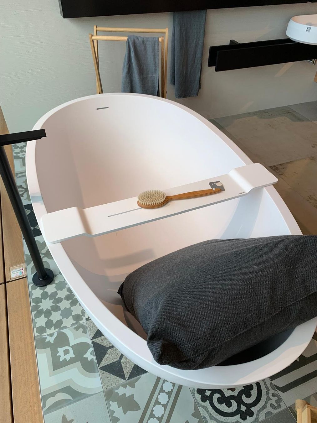 Vasche da bagno: AGAPE Badewanne – Nuovo (secondo la descrizione) da Stans venduto da AQWA_AG