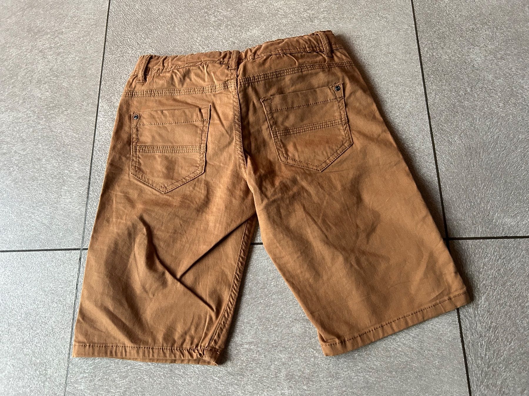 Pantaloni: Shorts marron clair gr. 146 – Nuovo (secondo la descrizione) da Arbedo venduto da nadia1973 1