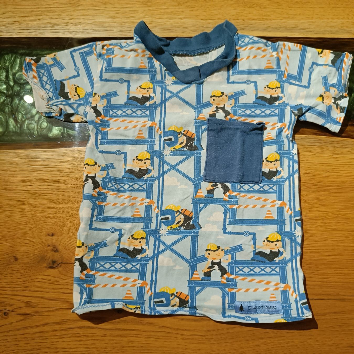 Chemises, T-shirts & Polos: T-Shirt Grösse 92 – D'occasion à Jaberg par urig17.