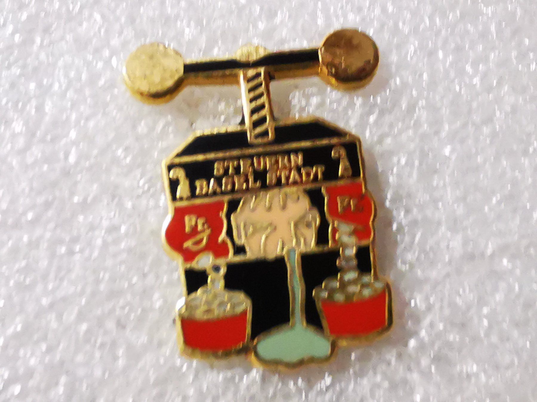 Placchette & Badge: Ansteckpin 145: Steuern Basel Stadt – Usato da Oppligen venduto da Pin-Fall-Shop