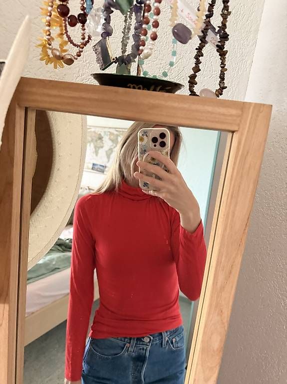 Pullover & Sweatshirts: Neuwertiger Rollkragen Pullover Hessnatur – Gebraucht aus Zug von julialbi 4