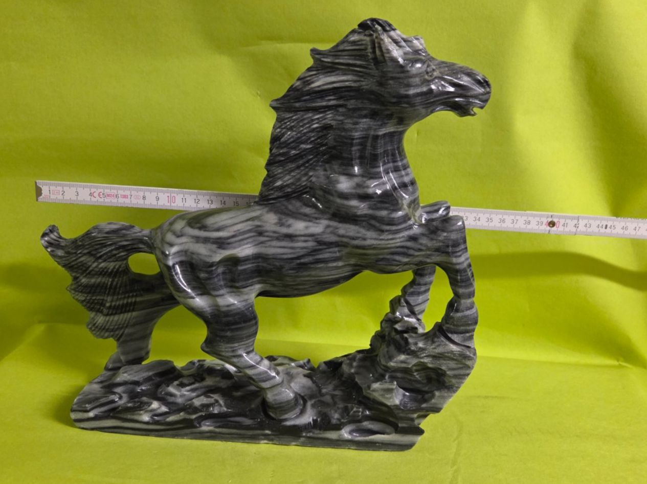 Sculture & Statue: Pferd 35cm aus Marmor – Nuovo (secondo la descrizione) da Roggliswil venduto da Mabelco 4