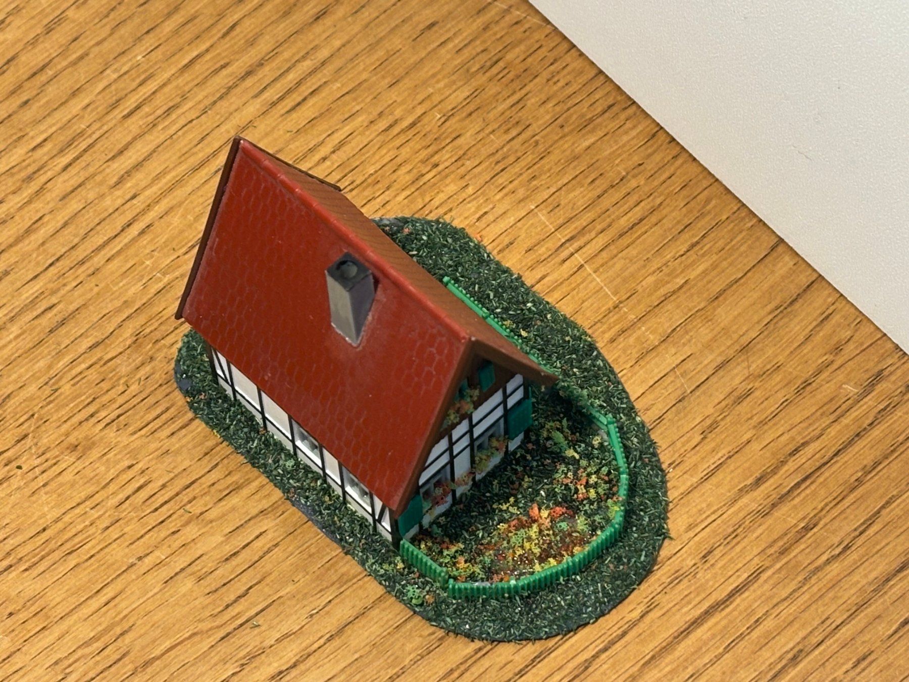Modellini di ferrovie: L1944: Einfamilienhaus (Spur N) – Usato da Birsfelden venduto da Birs_25 2